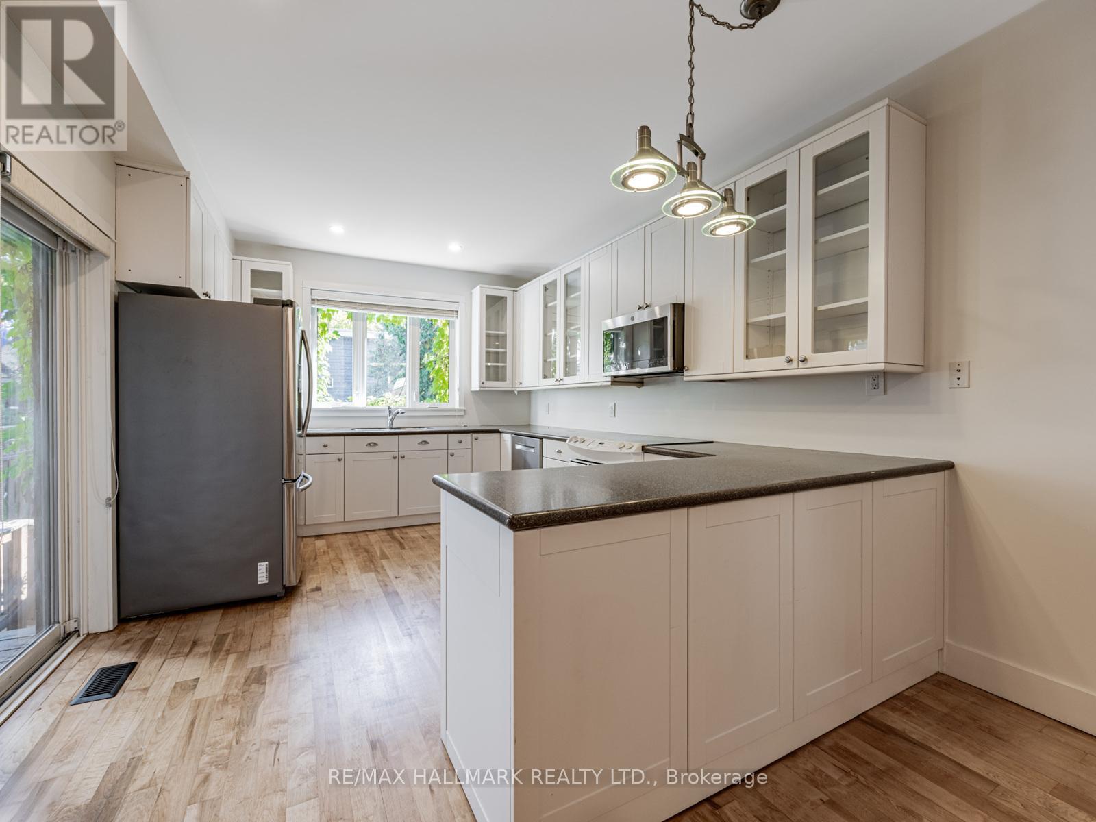 97 Woodycrest Avenue, Toronto, Ontario  M4J 3B1 - Photo 10 - E12462720