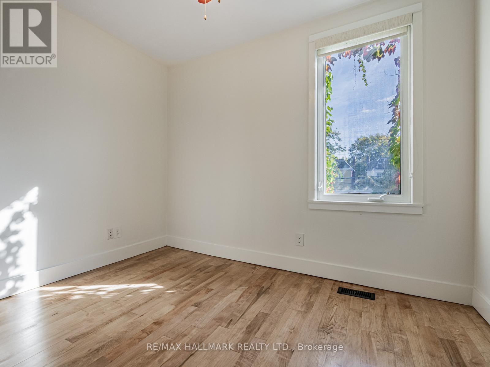 97 Woodycrest Avenue, Toronto, Ontario  M4J 3B1 - Photo 13 - E12462720