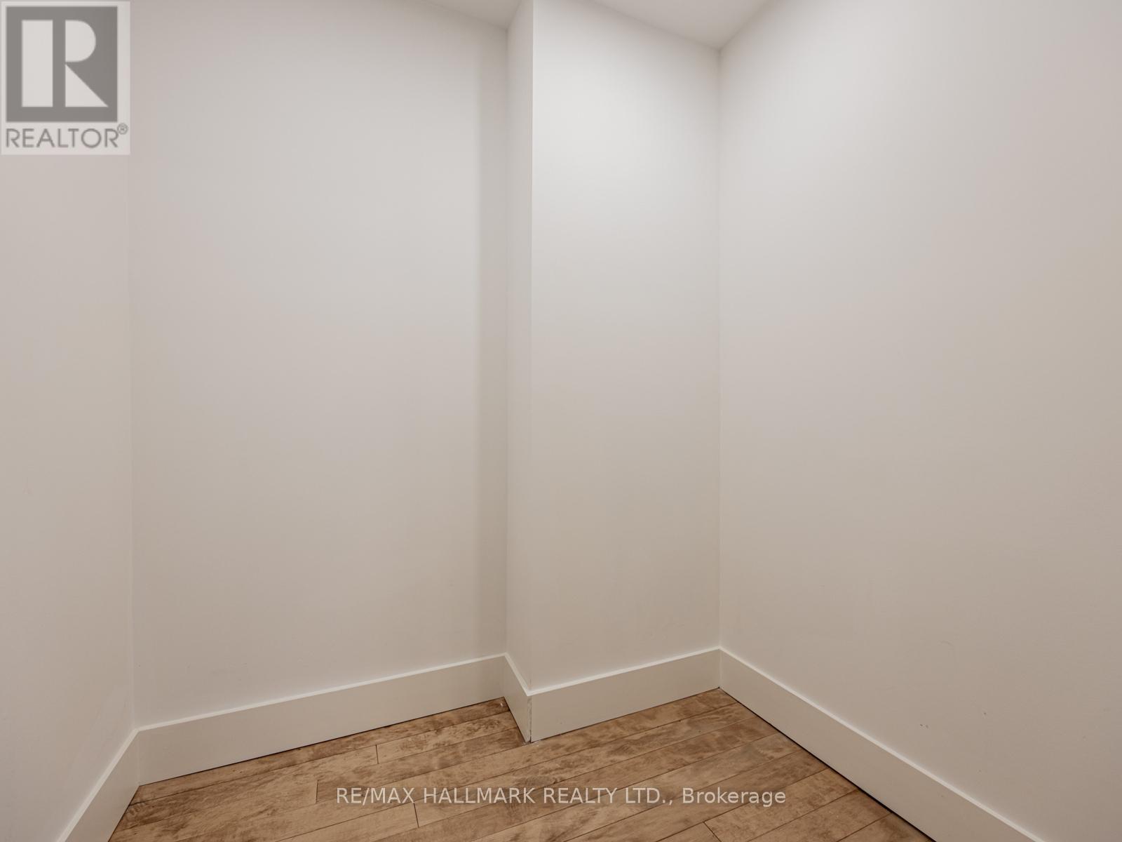 97 Woodycrest Avenue, Toronto, Ontario  M4J 3B1 - Photo 17 - E12462720