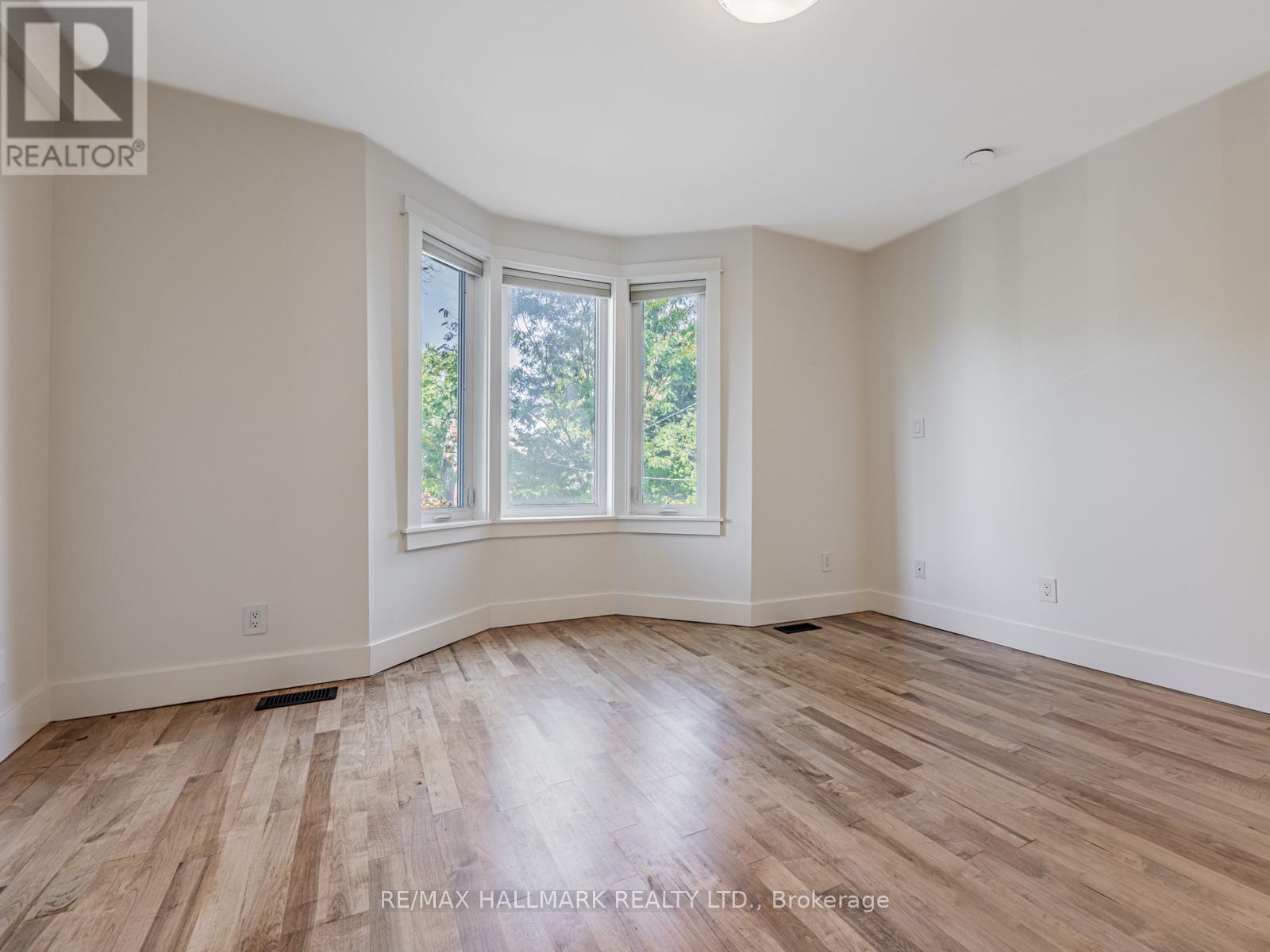 97 Woodycrest Avenue, Toronto, Ontario  M4J 3B1 - Photo 18 - E12462720