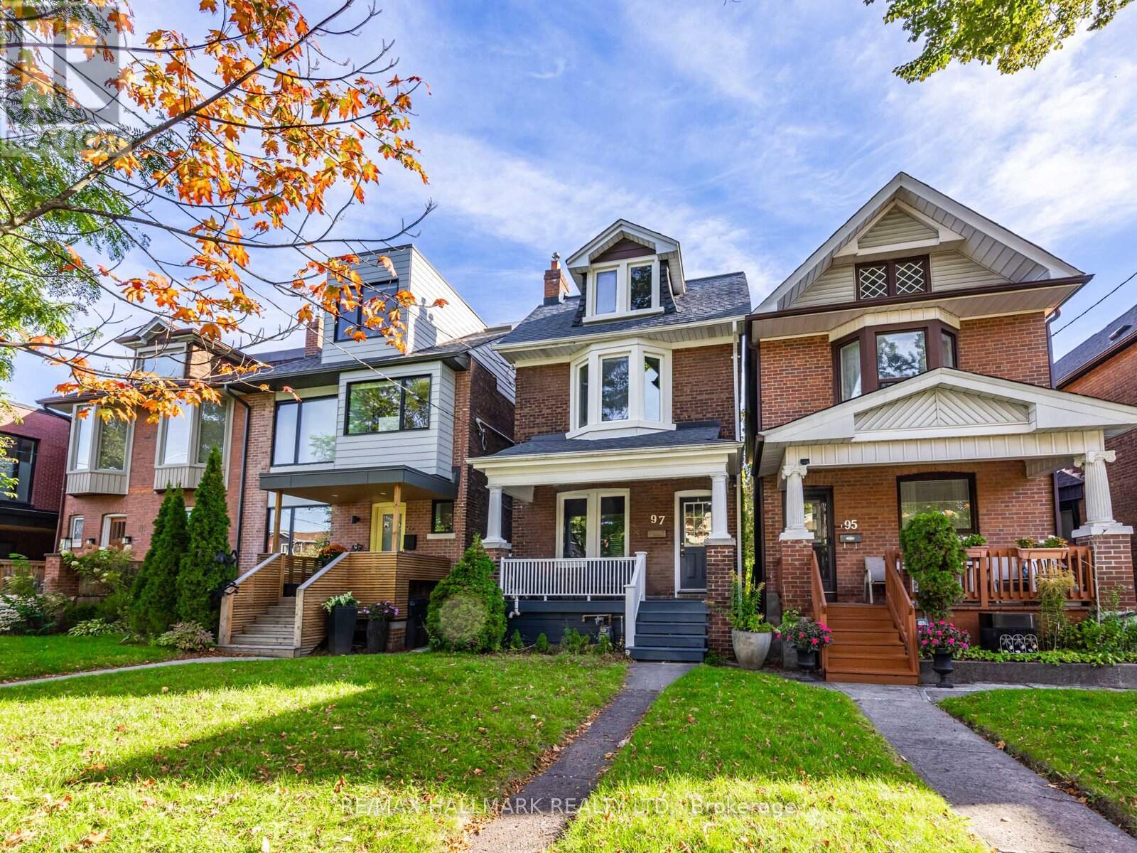 97 Woodycrest Avenue, Toronto, Ontario  M4J 3B1 - Photo 2 - E12462720