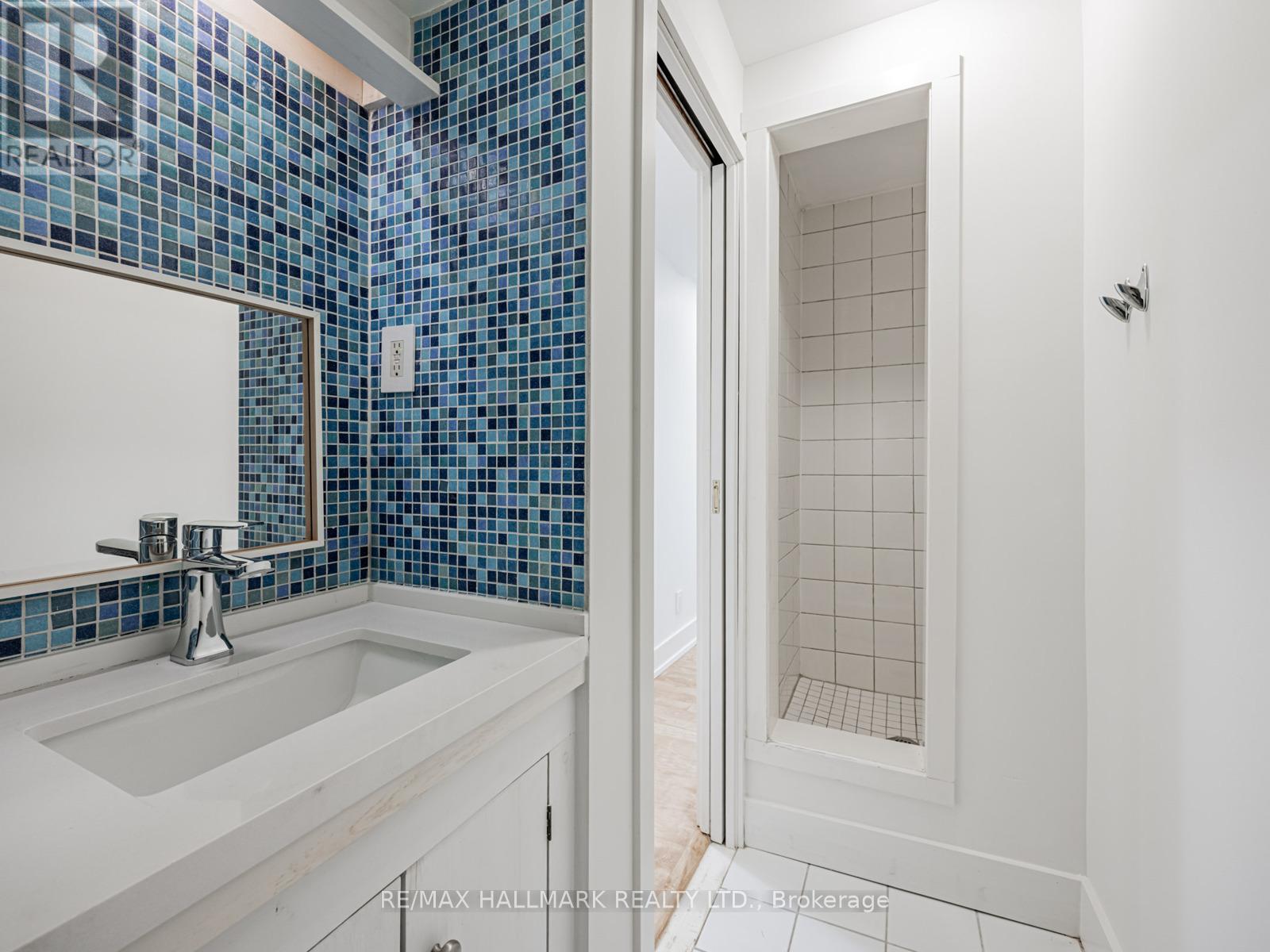97 Woodycrest Avenue, Toronto, Ontario  M4J 3B1 - Photo 24 - E12462720