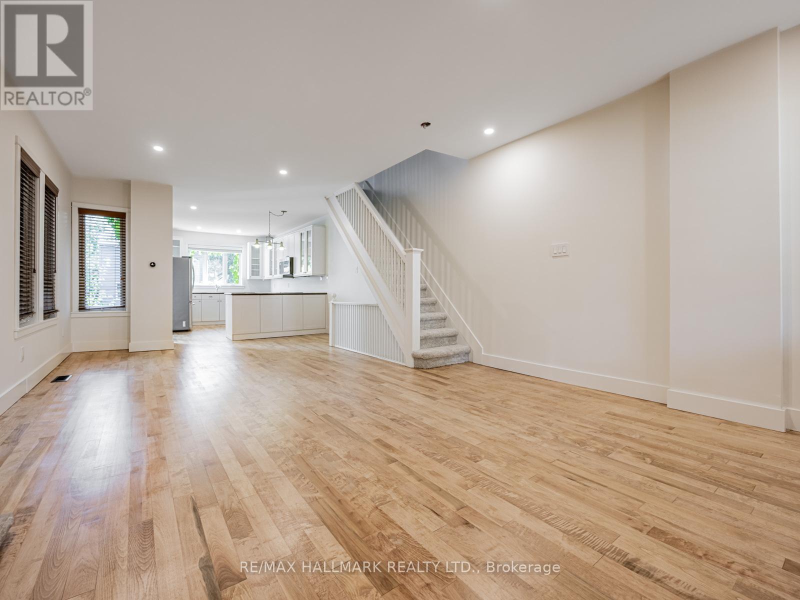 97 Woodycrest Avenue, Toronto, Ontario  M4J 3B1 - Photo 5 - E12462720