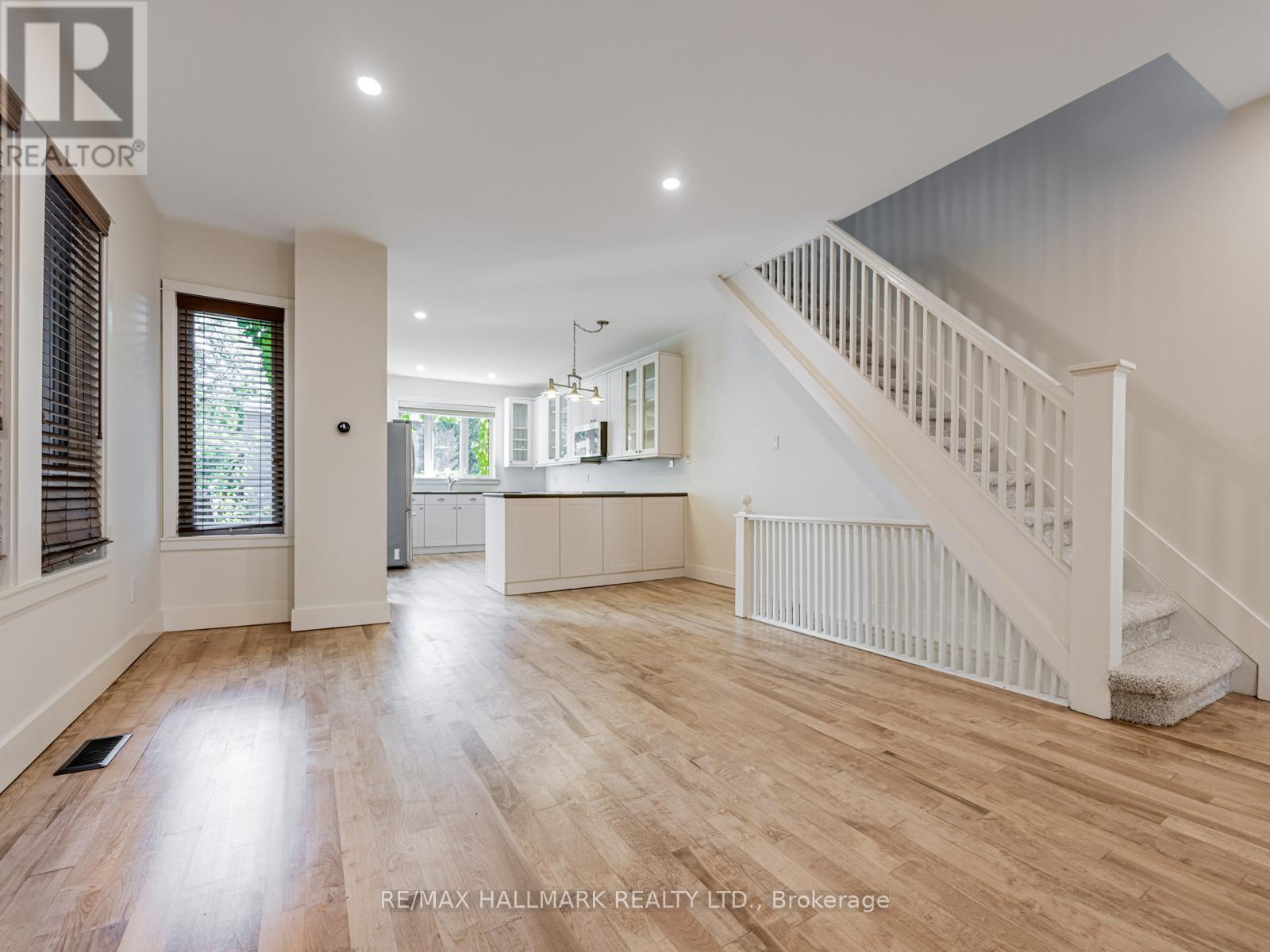 97 Woodycrest Avenue, Toronto, Ontario  M4J 3B1 - Photo 6 - E12462720