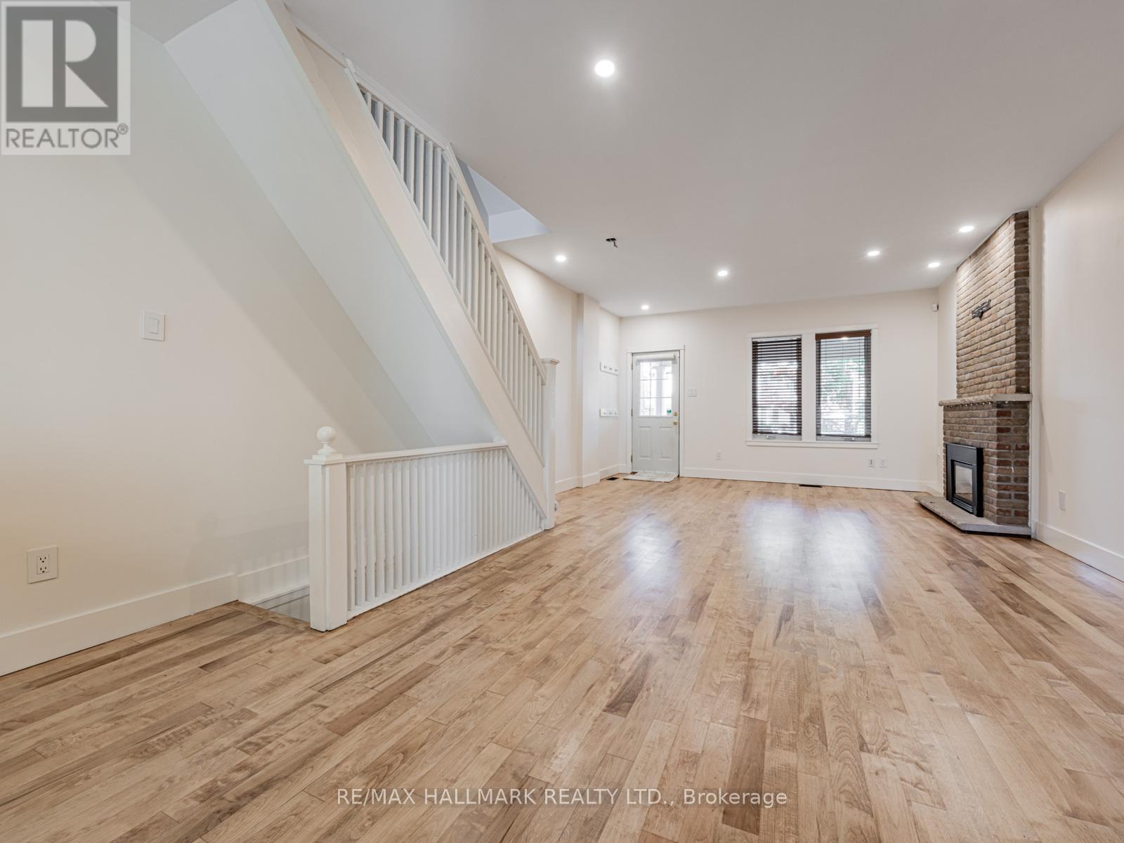 97 Woodycrest Avenue, Toronto, Ontario  M4J 3B1 - Photo 8 - E12462720