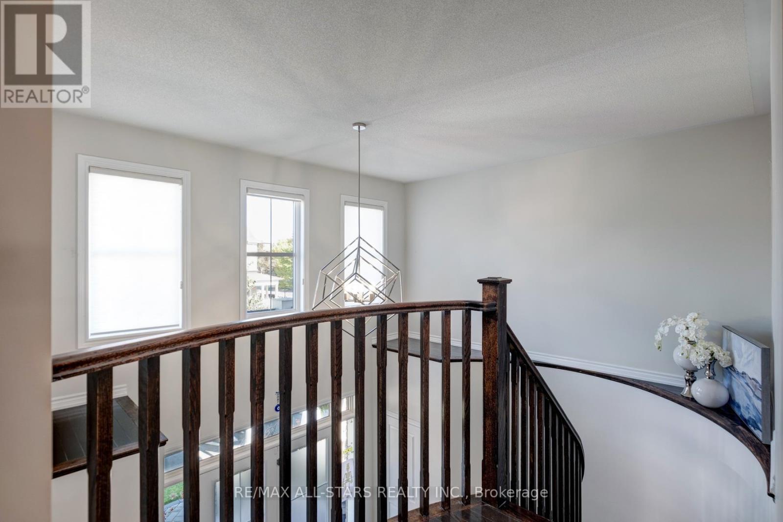 45 Jarrow Crescent, Whitby, Ontario  L1M 0H2 - Photo 26 - E12462751