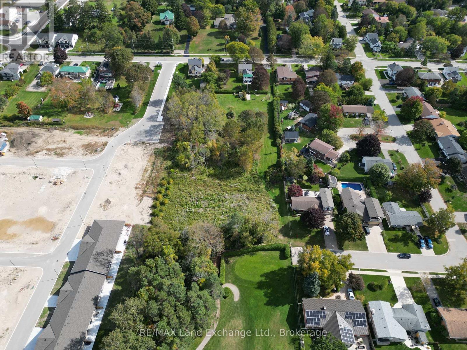 1178 Queen Street N, Kincardine, Ontario  N2Z 1G4 - Photo 2 - X12462819