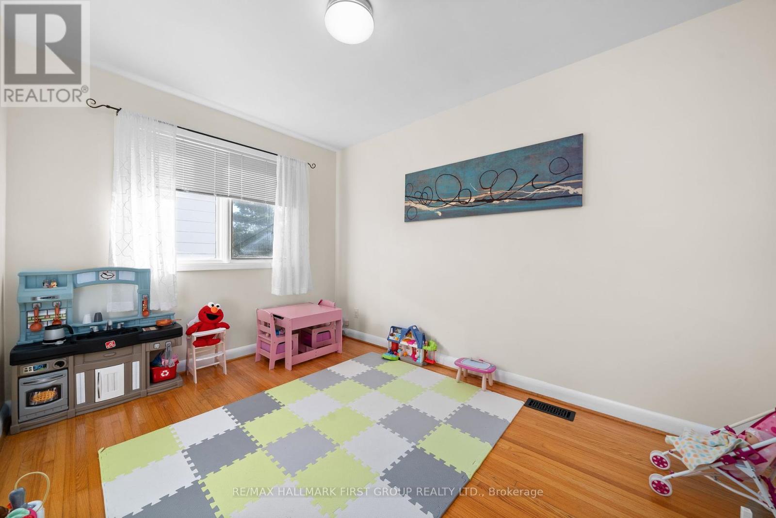 37 Elizabeth Crescent, Belleville, Ontario  K8N 1K7 - Photo 17 - X12462812