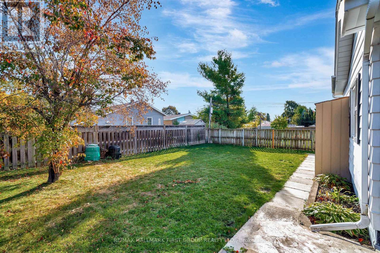 37 Elizabeth Crescent, Belleville, Ontario  K8N 1K7 - Photo 41 - X12462812