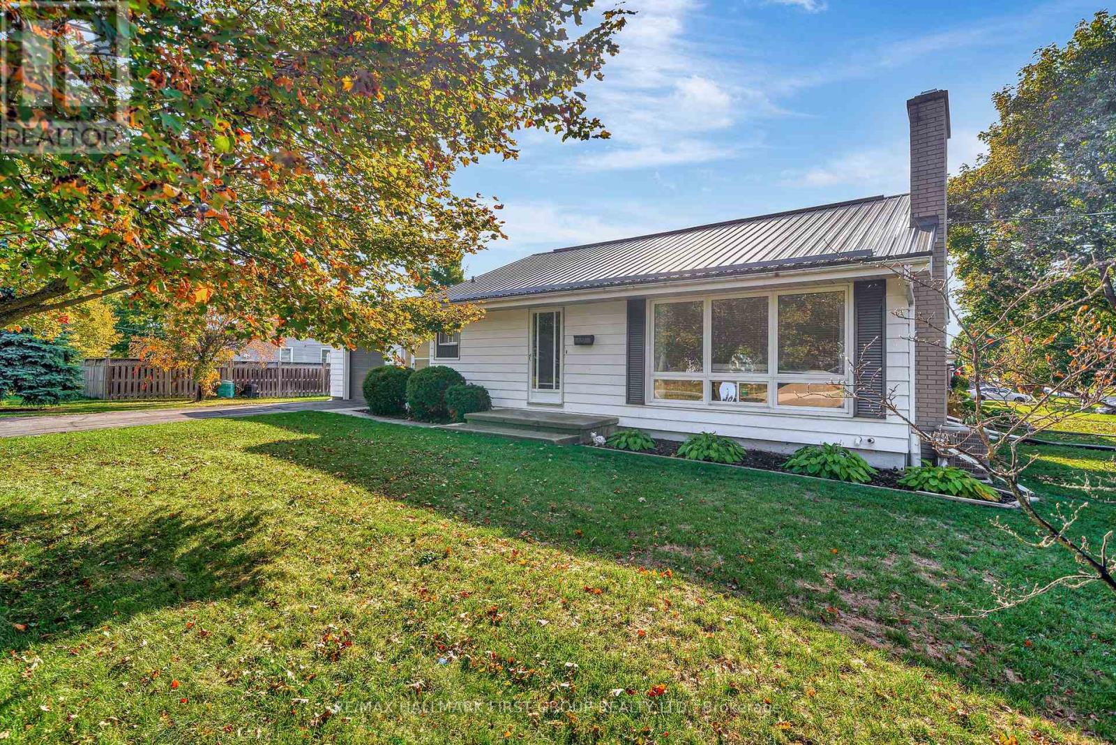 37 Elizabeth Crescent, Belleville, Ontario  K8N 1K7 - Photo 46 - X12462812