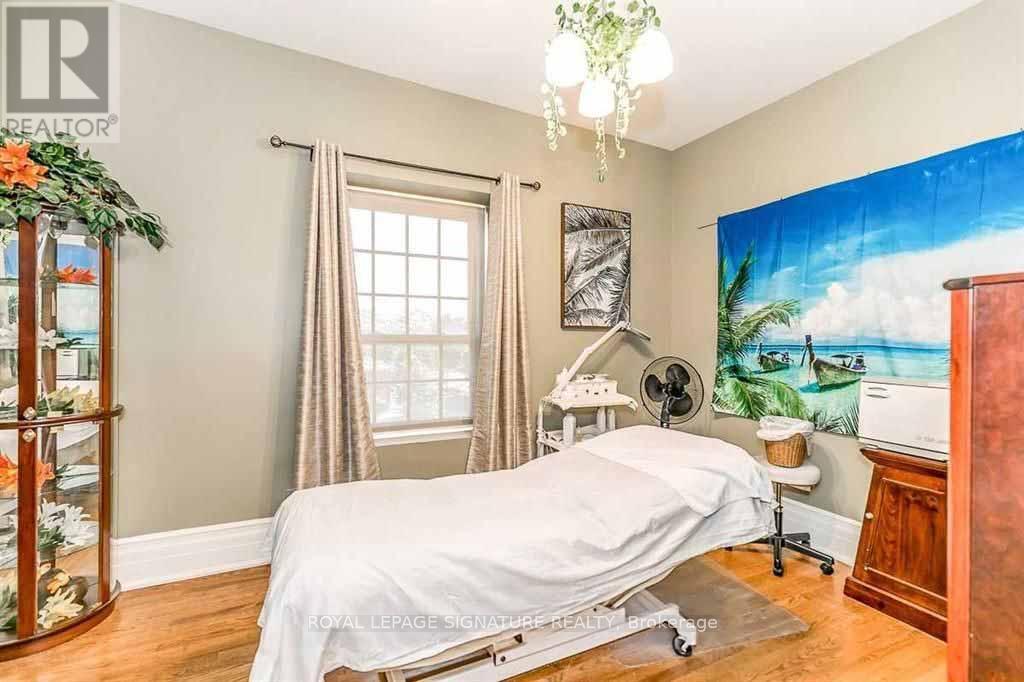 83 Dawson Manor Boulevard, Newmarket, Ontario  L3X 2H5 - Photo 37 - N12462612