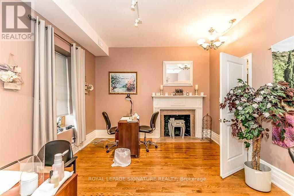 83 Dawson Manor Boulevard, Newmarket, Ontario  L3X 2H5 - Photo 41 - N12462612