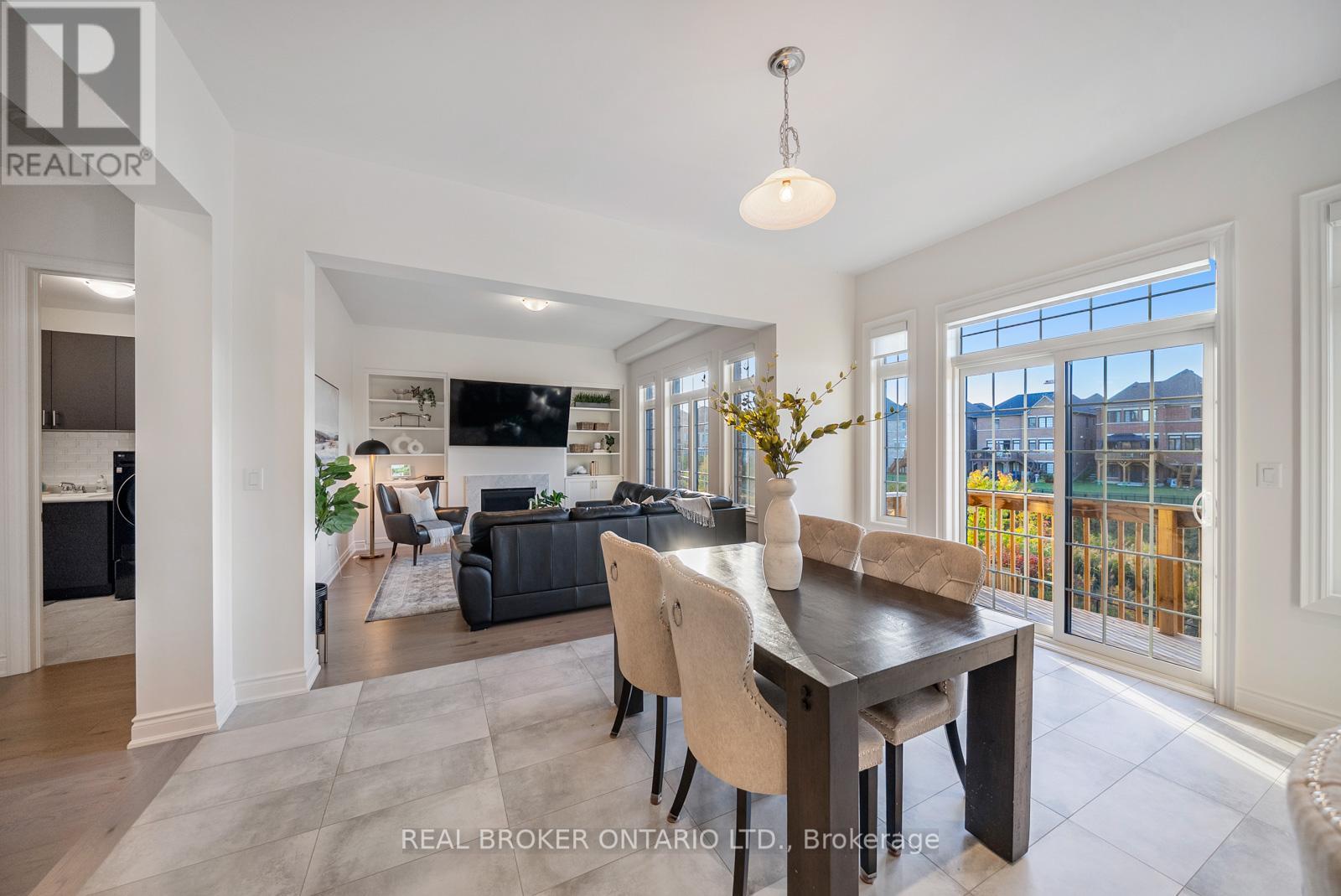 58 Meadow Vista Crescent, East Gwillimbury, Ontario  L9N 0T4 - Photo 17 - N12462616