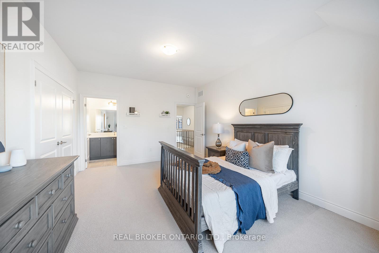 58 Meadow Vista Crescent, East Gwillimbury, Ontario  L9N 0T4 - Photo 35 - N12462616