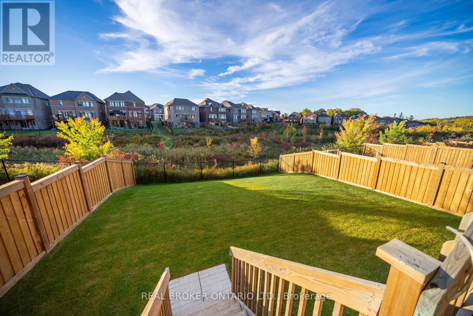 58 Meadow Vista Crescent, East Gwillimbury, Ontario  L9N 0T4 - Photo 44 - N12462616