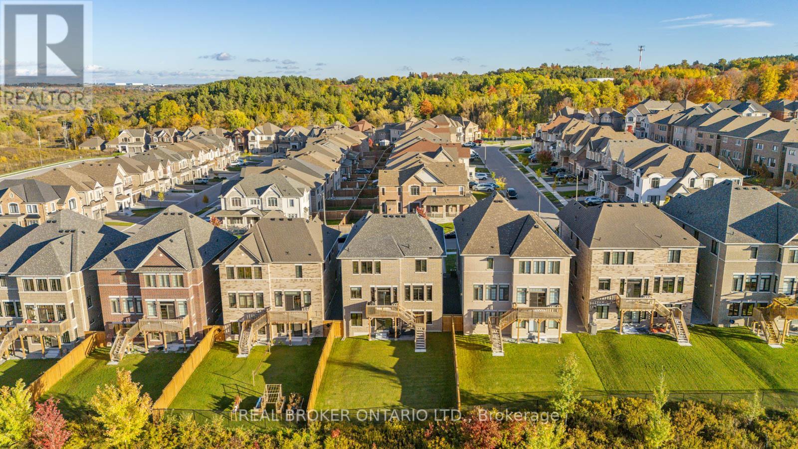 58 Meadow Vista Crescent, East Gwillimbury, Ontario  L9N 0T4 - Photo 48 - N12462616