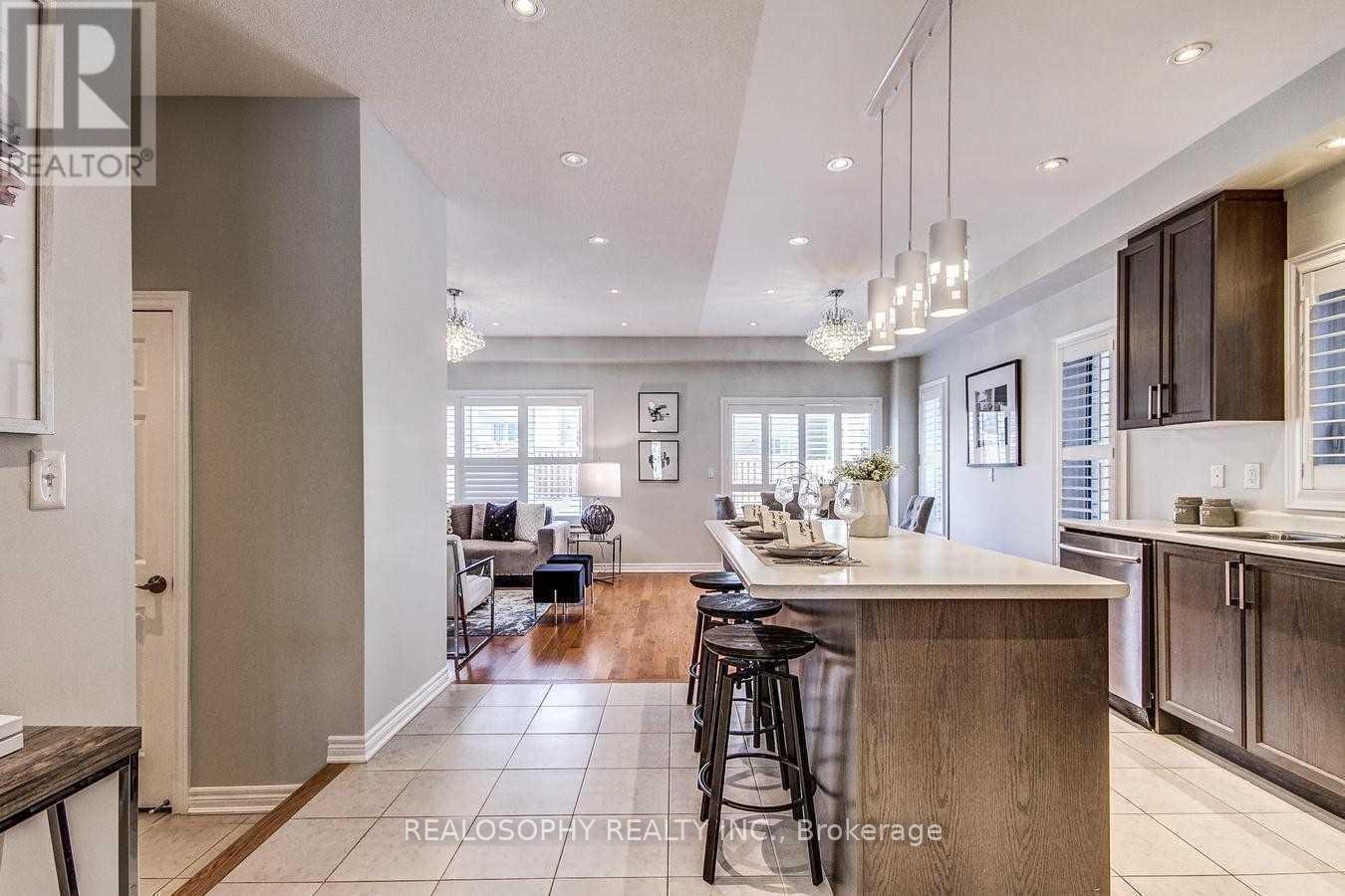 16 John Moore Road, East Gwillimbury, Ontario  L9N 0P4 - Photo 15 - N12462630