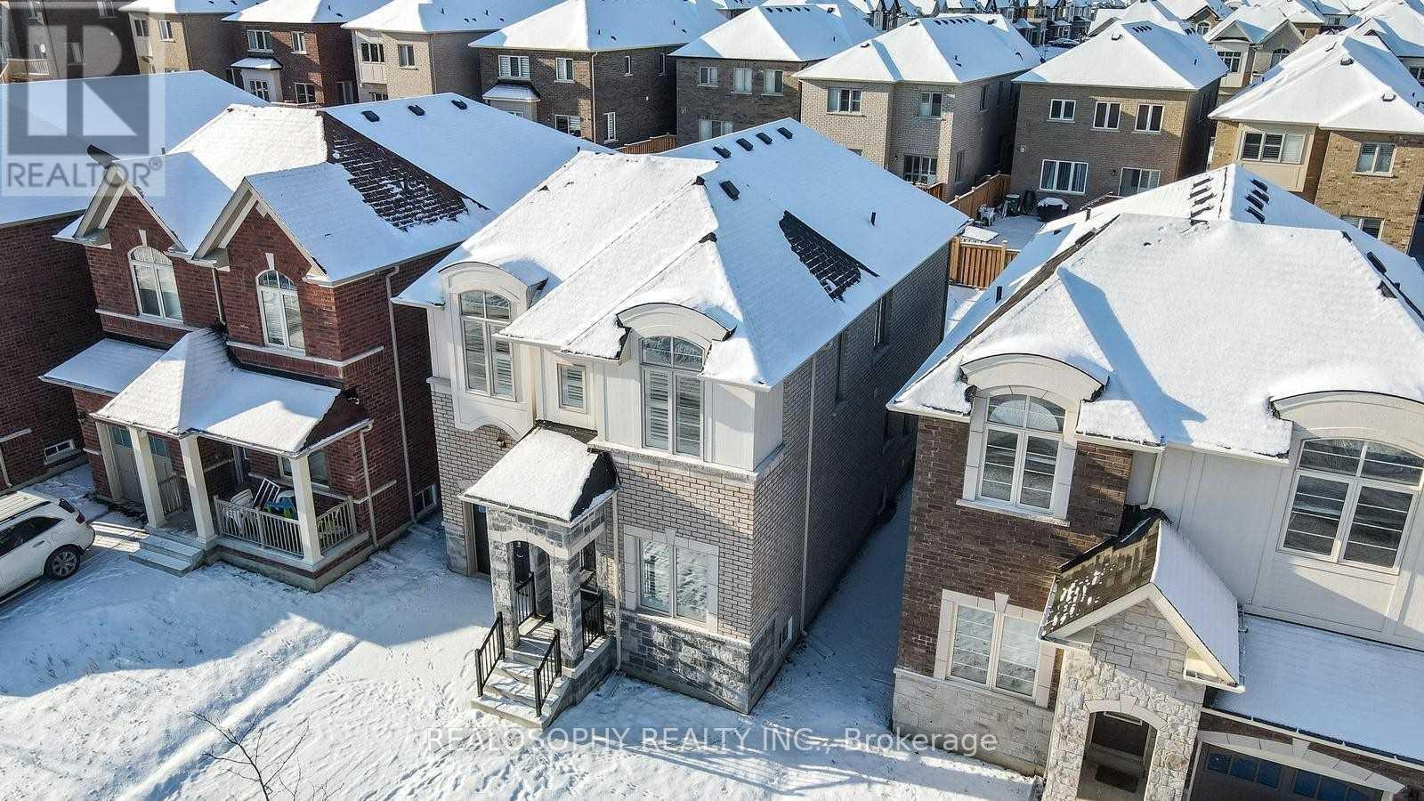 16 John Moore Road, East Gwillimbury, Ontario  L9N 0P4 - Photo 2 - N12462630