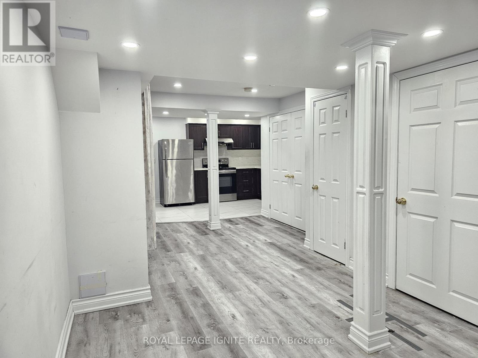 41 Gordon Weeden Road, Markham, Ontario  L6E 2G4 - Photo 8 - N12462640