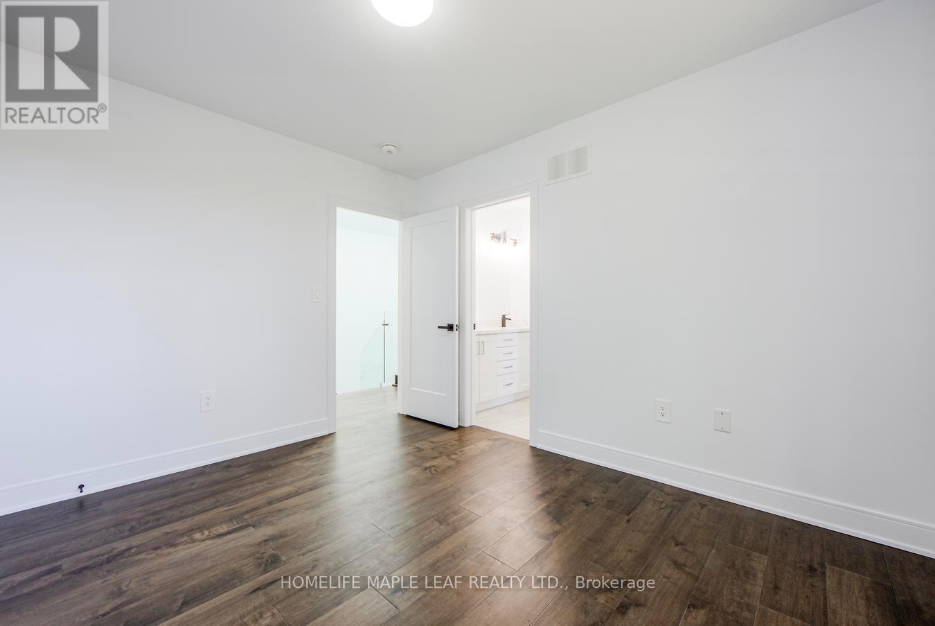 90 Scanlon Avenue, Bradford West Gwillimbury, Ontario  L3Z 1G6 - Photo 35 - N12462731