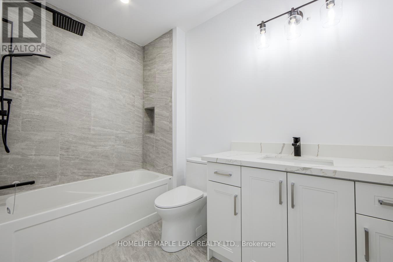 90 Scanlon Avenue, Bradford West Gwillimbury, Ontario  L3Z 1G6 - Photo 36 - N12462731