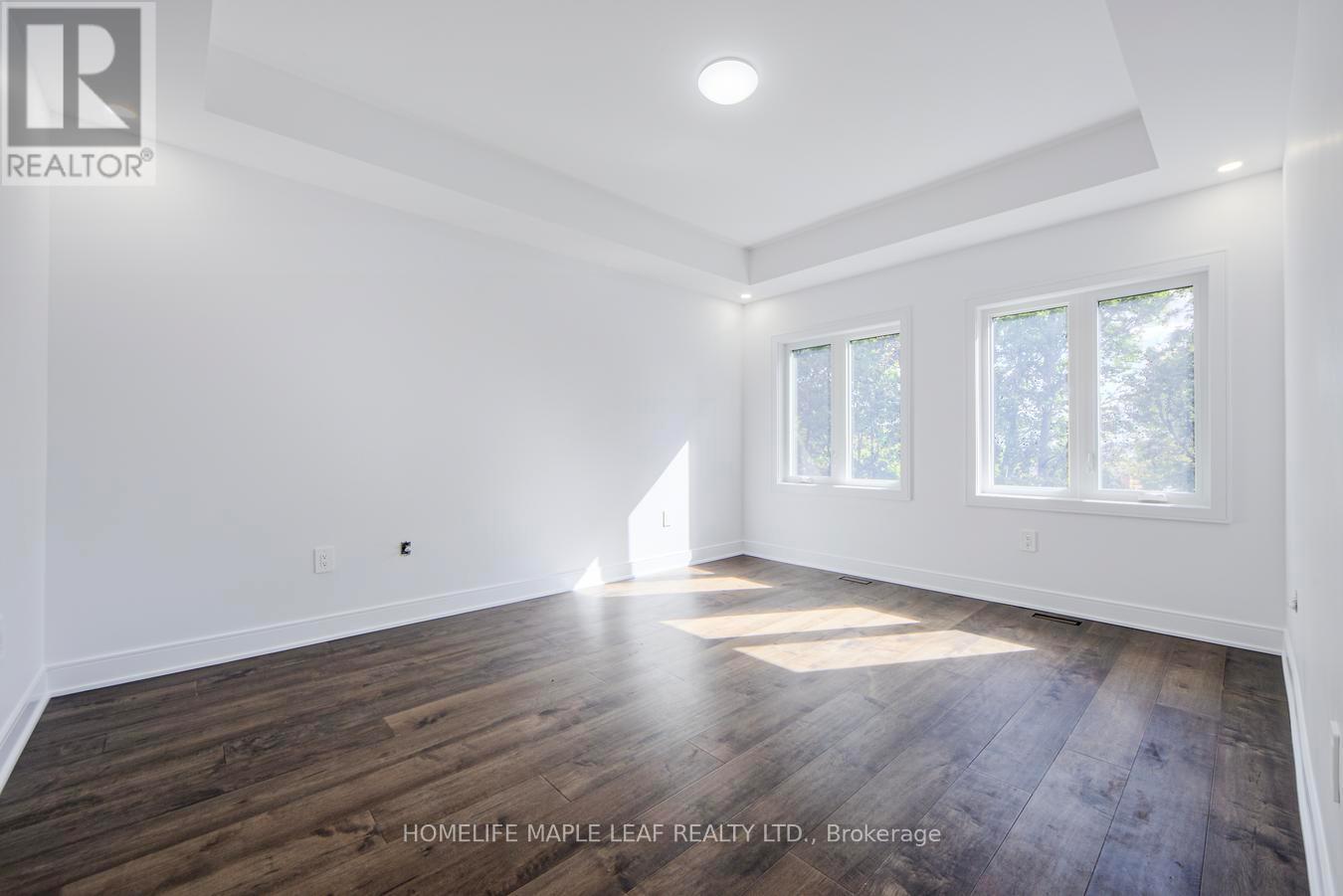 90 Scanlon Avenue, Bradford West Gwillimbury, Ontario  L3Z 1G6 - Photo 42 - N12462731