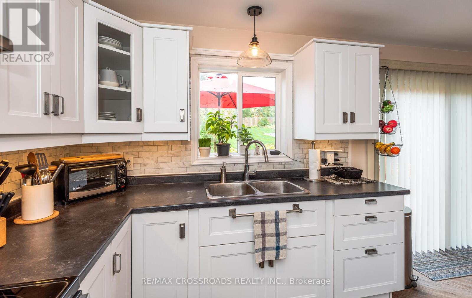 55 Laidlaw Street S, Brock, Ontario  L0E 1E0 - Photo 13 - N12462758