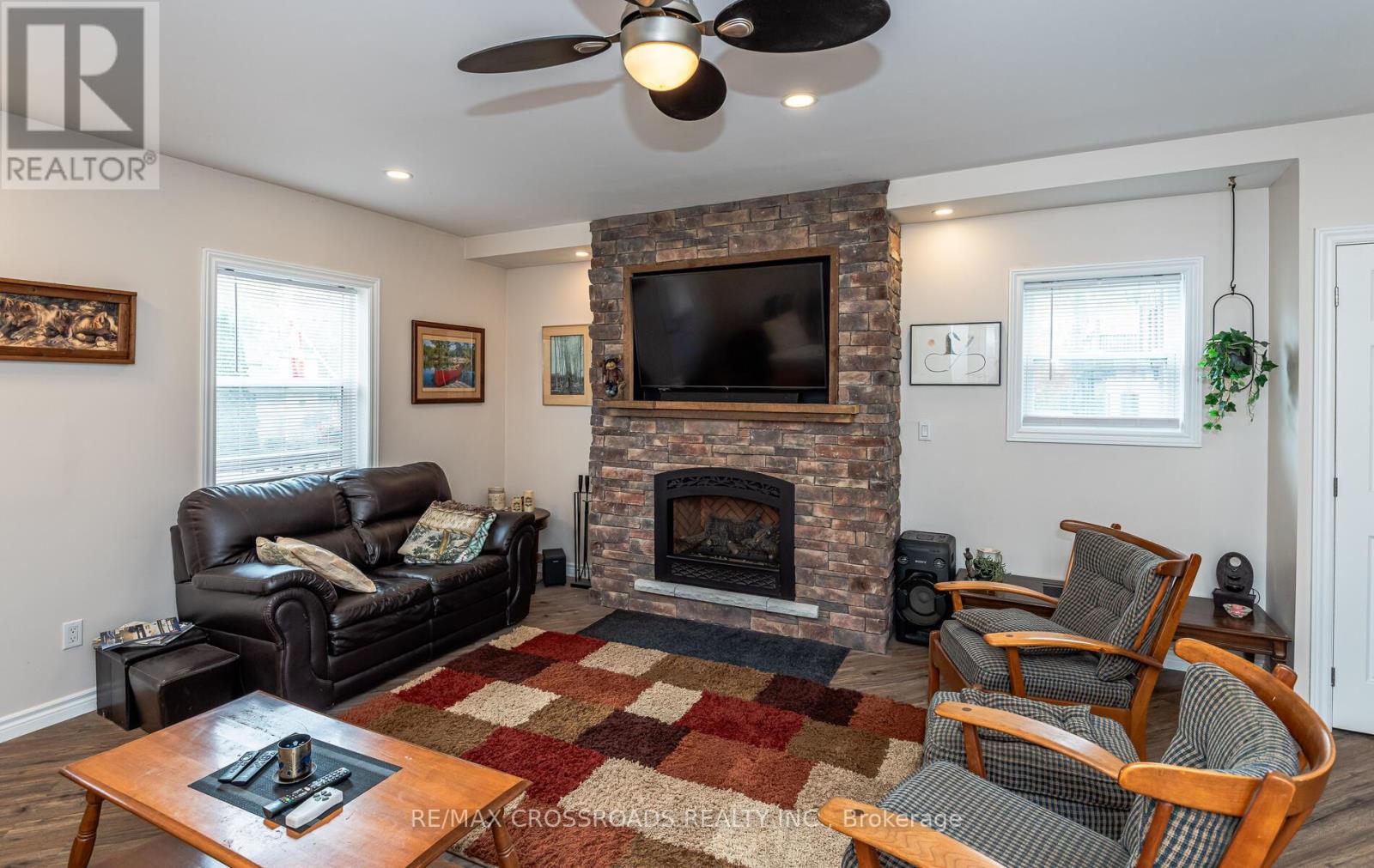 55 Laidlaw Street S, Brock, Ontario  L0E 1E0 - Photo 6 - N12462758