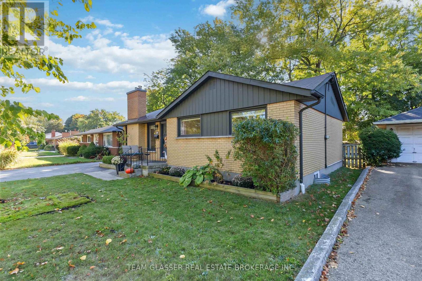 191 Gladman Avenue, London South, Ontario  N6J 1X6 - Photo 6 - X12462789