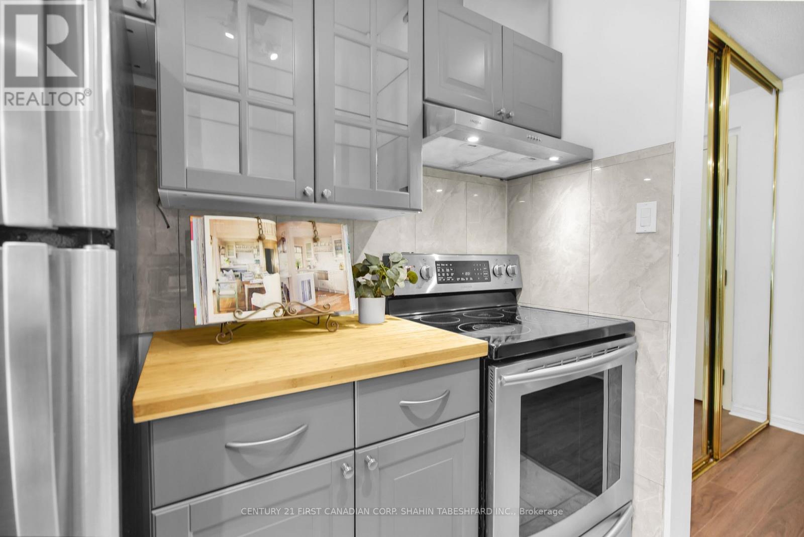 407 - 570 Proudfoot Lane, London North, Ontario  N6H 4Z1 - Photo 8 - X12462807