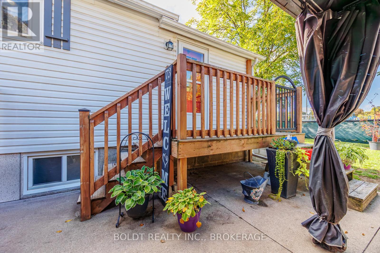73 Chapel Street N, Thorold, Ontario  L2V 2E5 - Photo 25 - X12454850