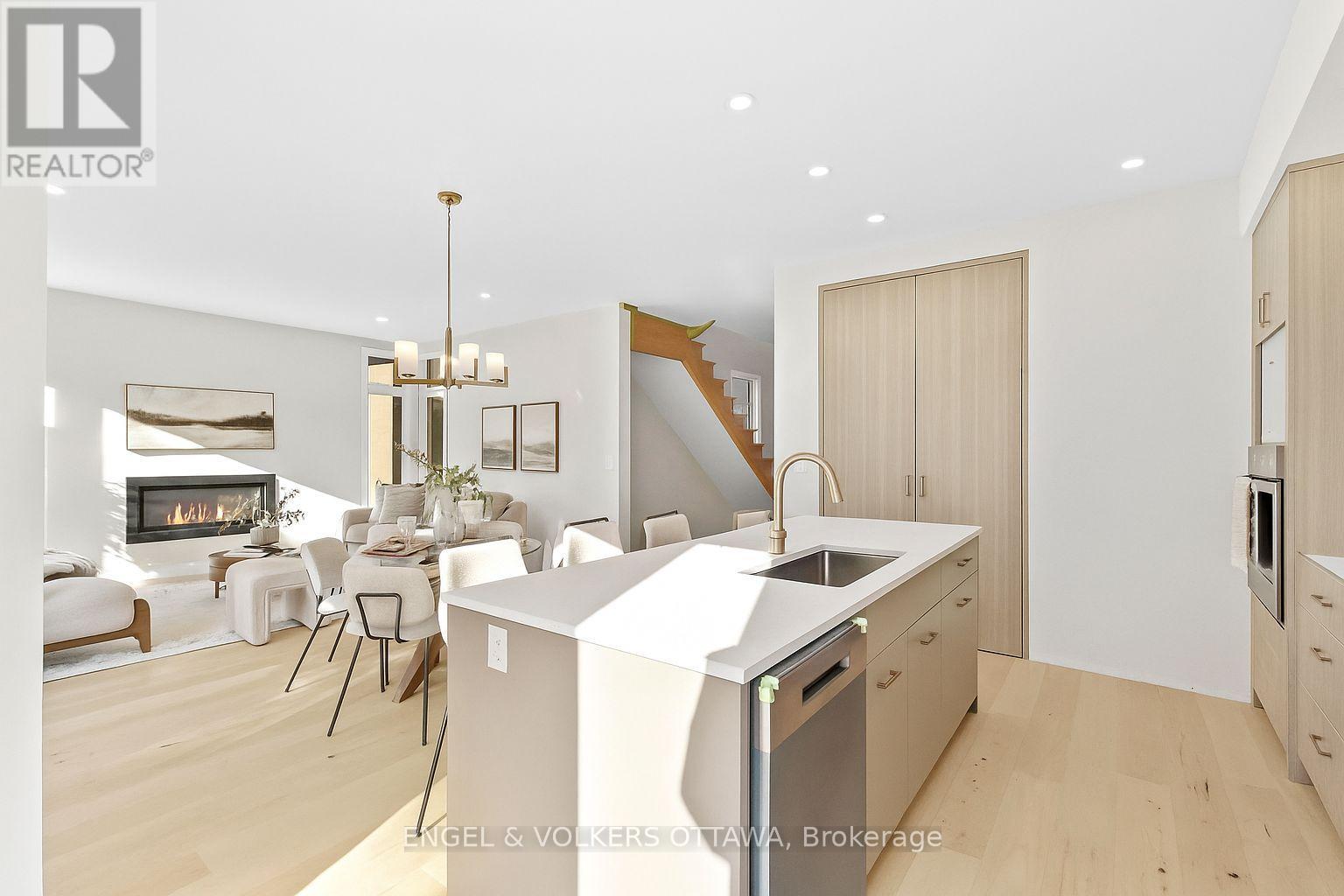 48 Mcnaughton Avenue, Ottawa, Ontario  K1S 0J2 - Photo 17 - X12462778