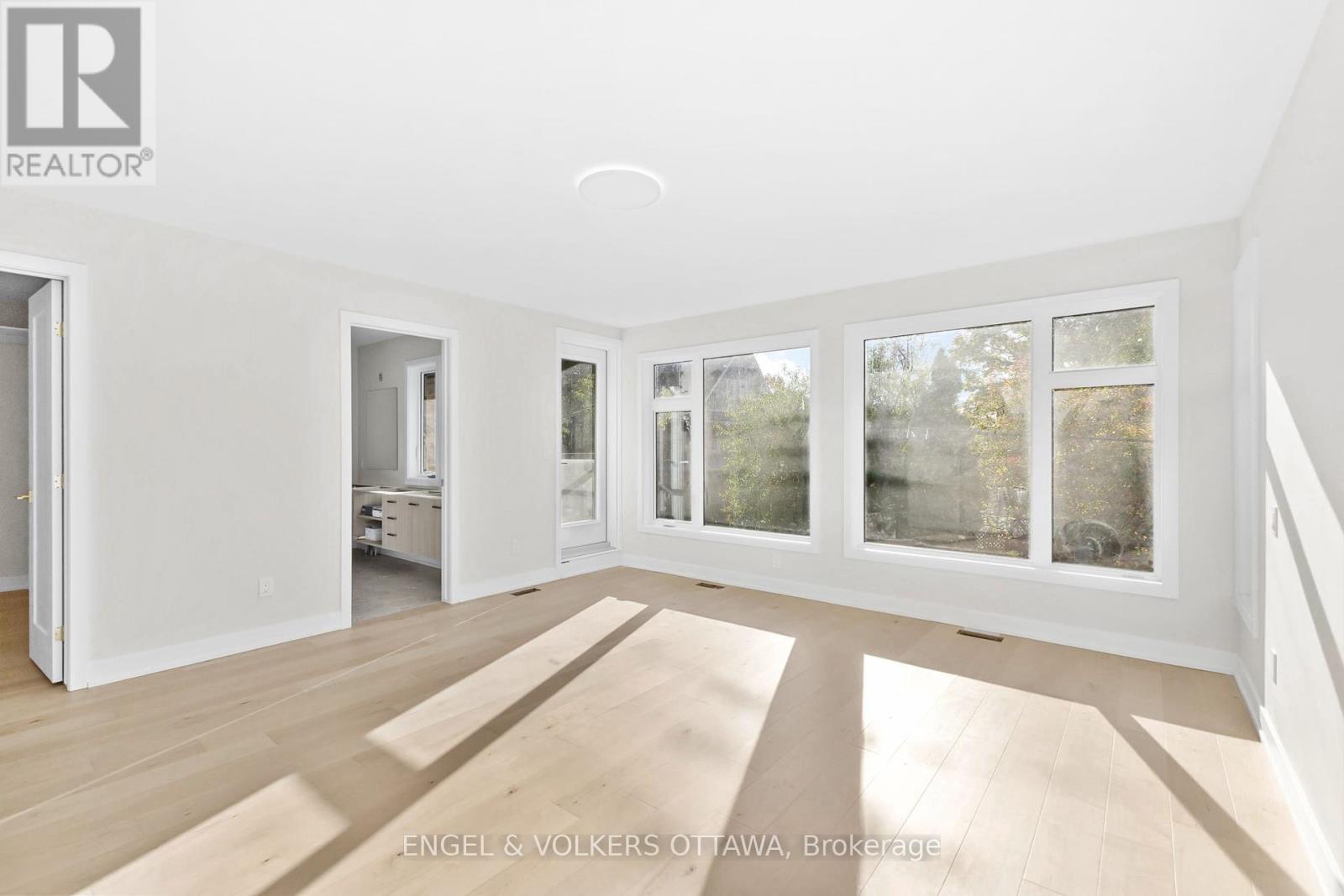 48 Mcnaughton Avenue, Ottawa, Ontario  K1S 0J2 - Photo 19 - X12462778