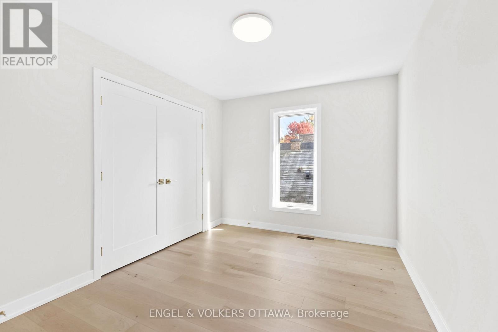 48 Mcnaughton Avenue, Ottawa, Ontario  K1S 0J2 - Photo 23 - X12462778