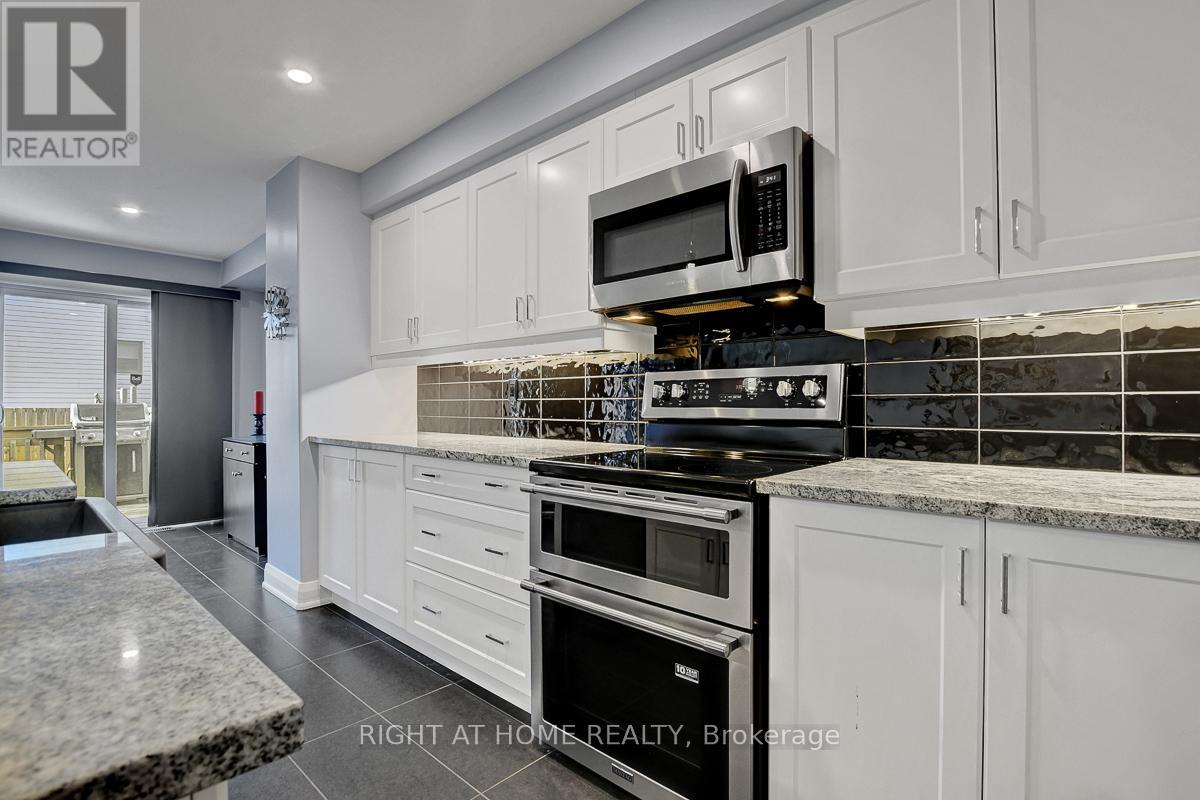 229 Purchase Crescent, Ottawa, Ontario  K2S 2L7 - Photo 10 - X12462788