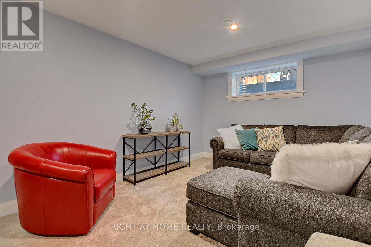 229 Purchase Crescent, Ottawa, Ontario  K2S 2L7 - Photo 21 - X12462788