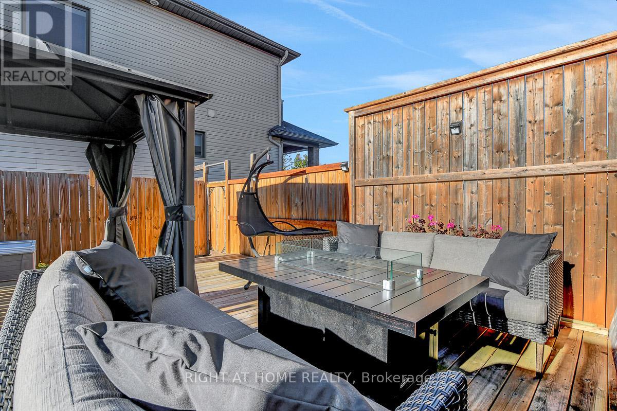 229 Purchase Crescent, Ottawa, Ontario  K2S 2L7 - Photo 25 - X12462788