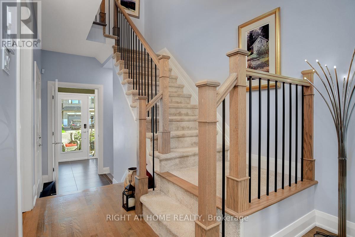 229 Purchase Crescent, Ottawa, Ontario  K2S 2L7 - Photo 5 - X12462788
