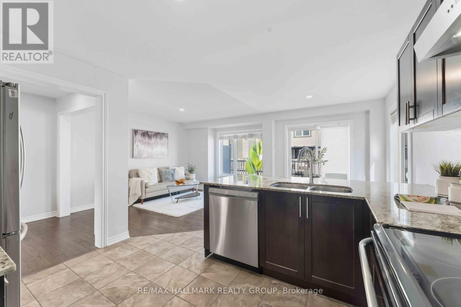 730d Maloja Way, Ottawa, Ontario  K2S 0N6 - Photo 16 - X12462814