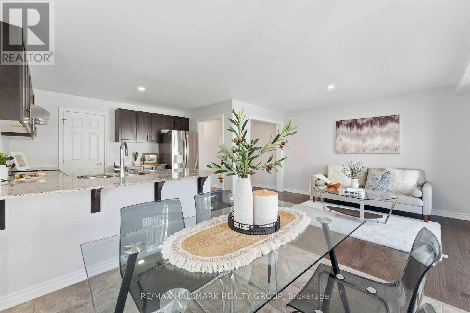 730d Maloja Way, Ottawa, Ontario  K2S 0N6 - Photo 19 - X12462814