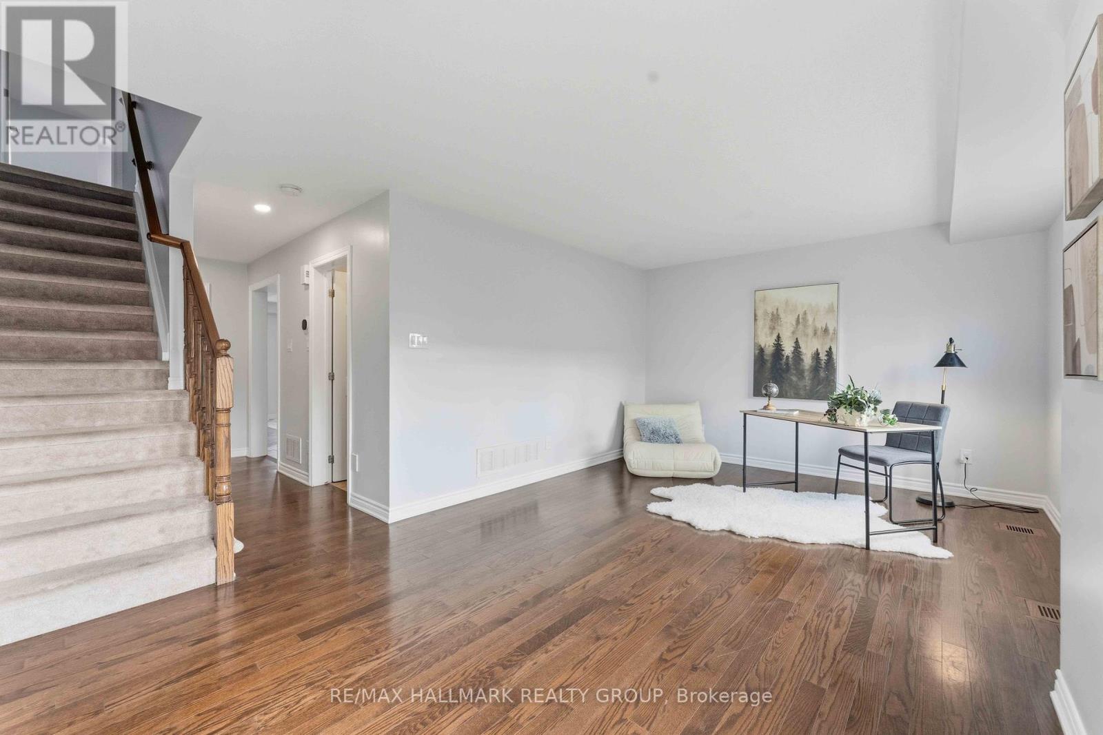 730d Maloja Way, Ottawa, Ontario  K2S 0N6 - Photo 20 - X12462814
