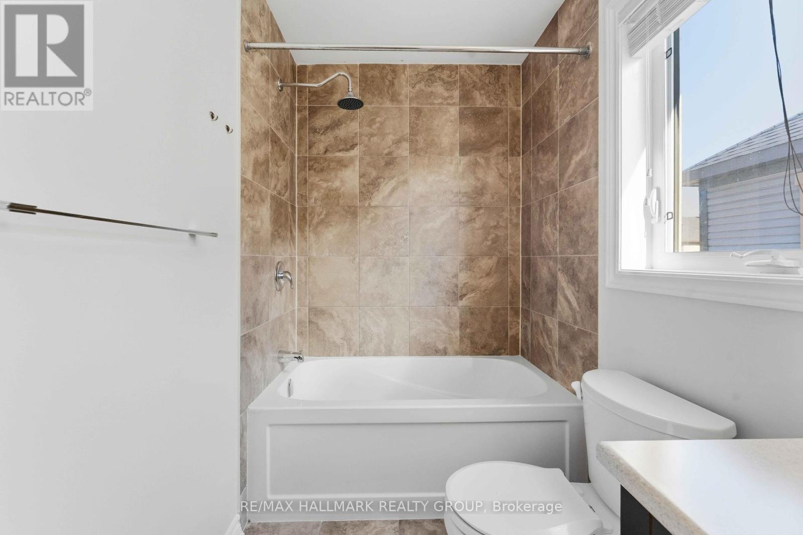 730d Maloja Way, Ottawa, Ontario  K2S 0N6 - Photo 27 - X12462814
