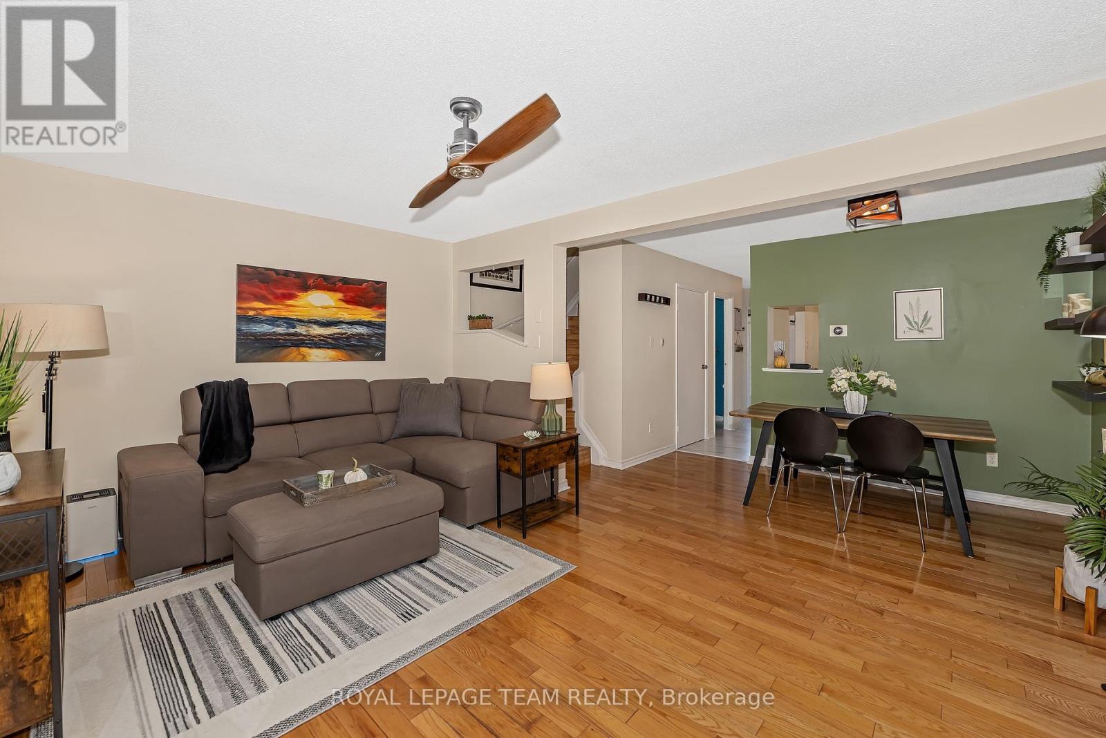1844 Stonehenge Crescent, Ottawa, Ontario  K1B 4Z9 - Photo 13 - X12462851