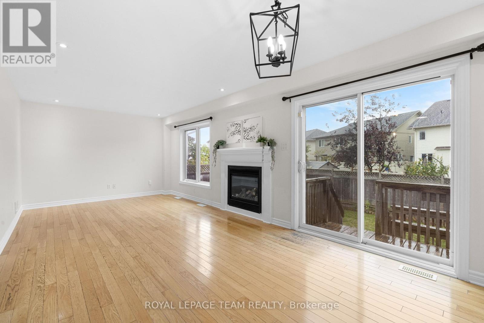 687 Paul Metivier Drive, Ottawa, Ontario  K2J 2T4 - Photo 14 - X12462871