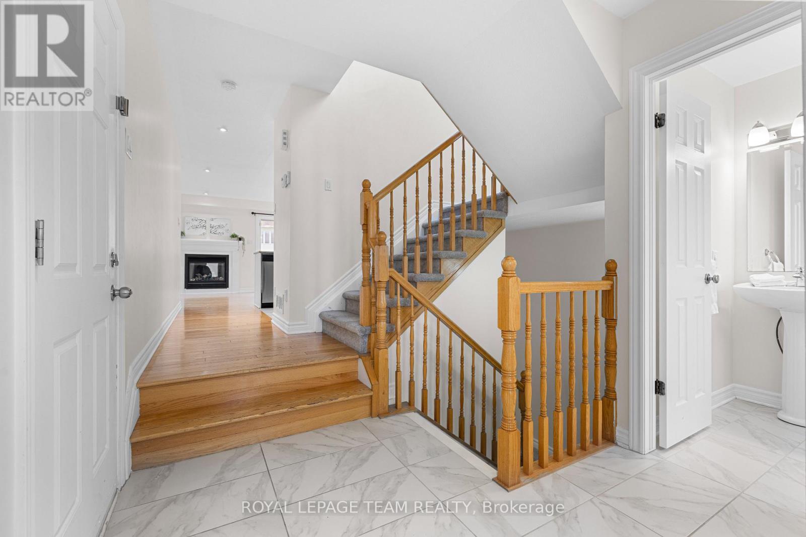 687 Paul Metivier Drive, Ottawa, Ontario  K2J 2T4 - Photo 6 - X12462871