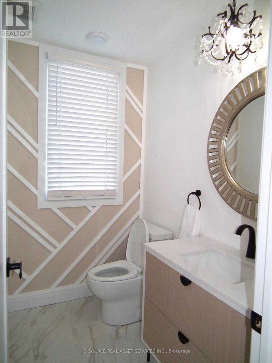 18 Swan Lane, Tay, Ontario  L0K 1R0 - Photo 35 - S12462707