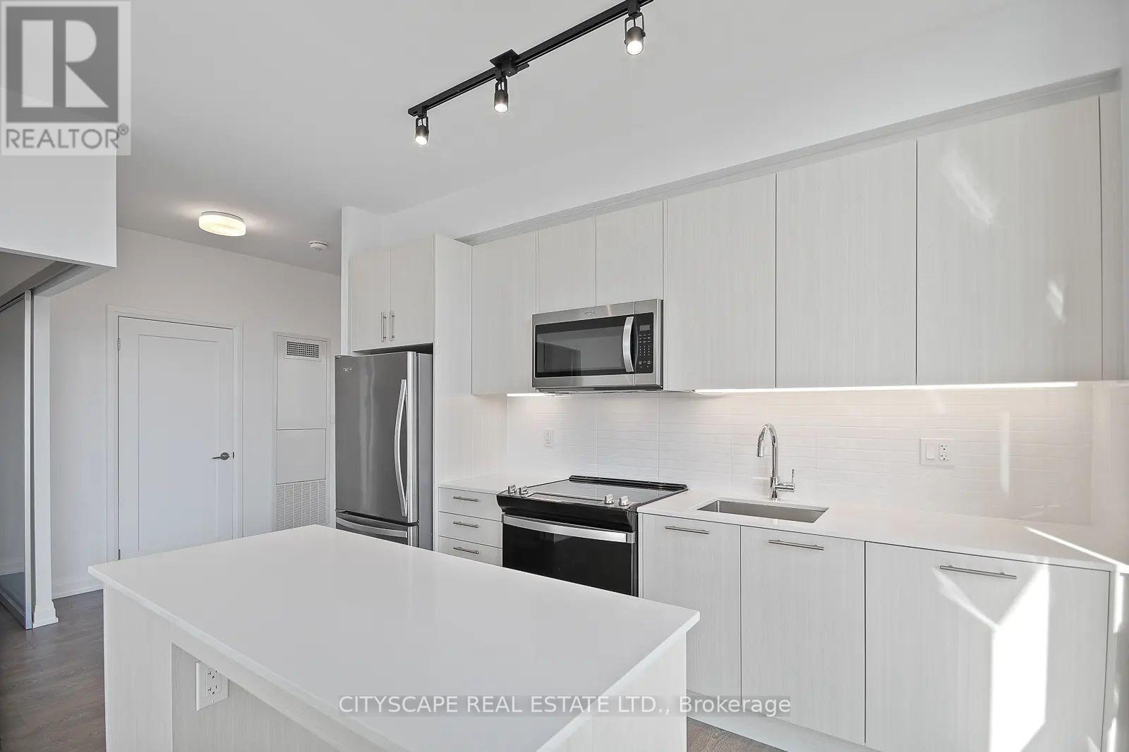 303 - 286 Main Street, Toronto, Ontario  M4C 0B3 - Photo 12 - E12460498