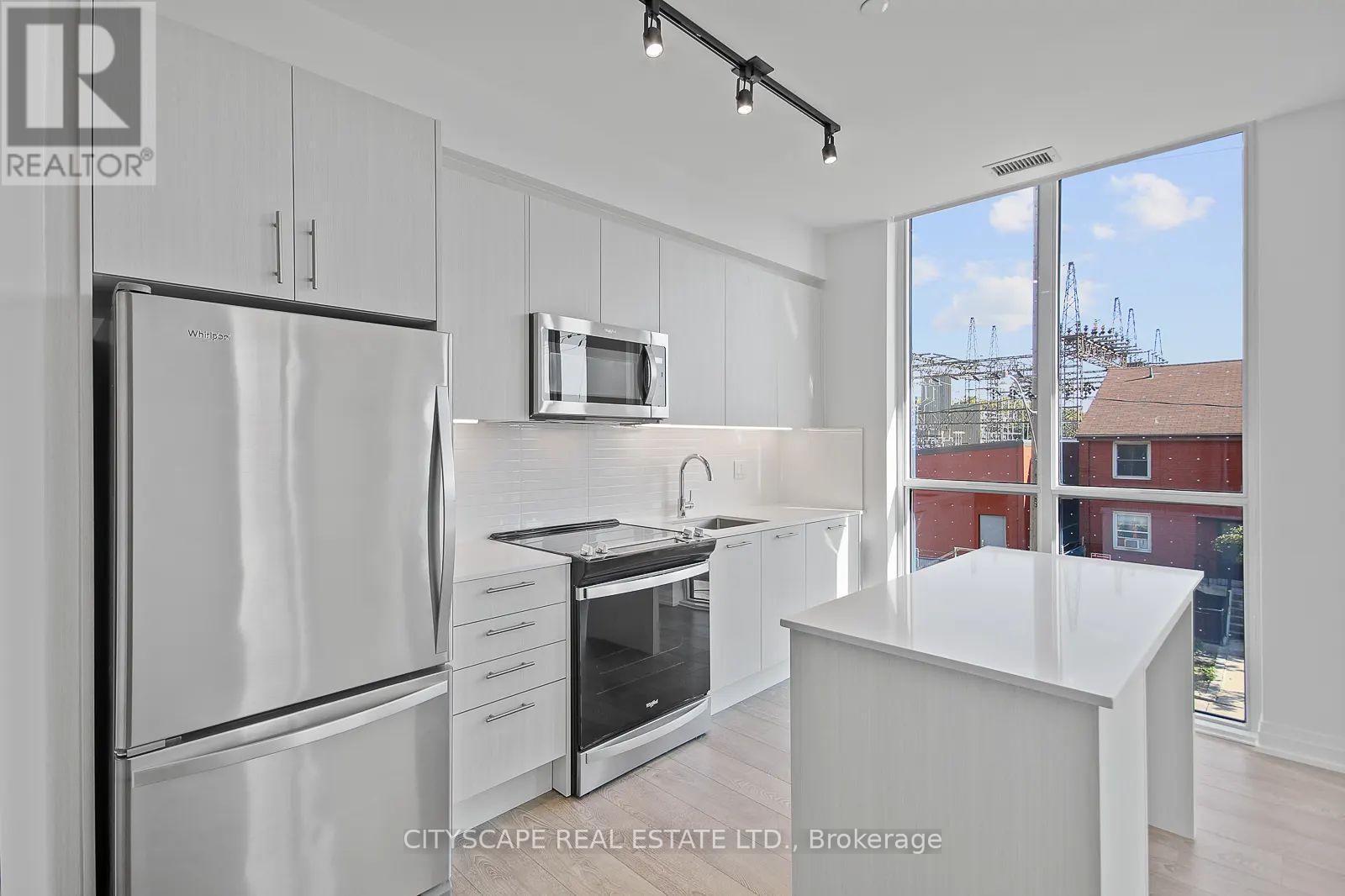 303 - 286 Main Street, Toronto, Ontario  M4C 0B3 - Photo 10 - E12460498