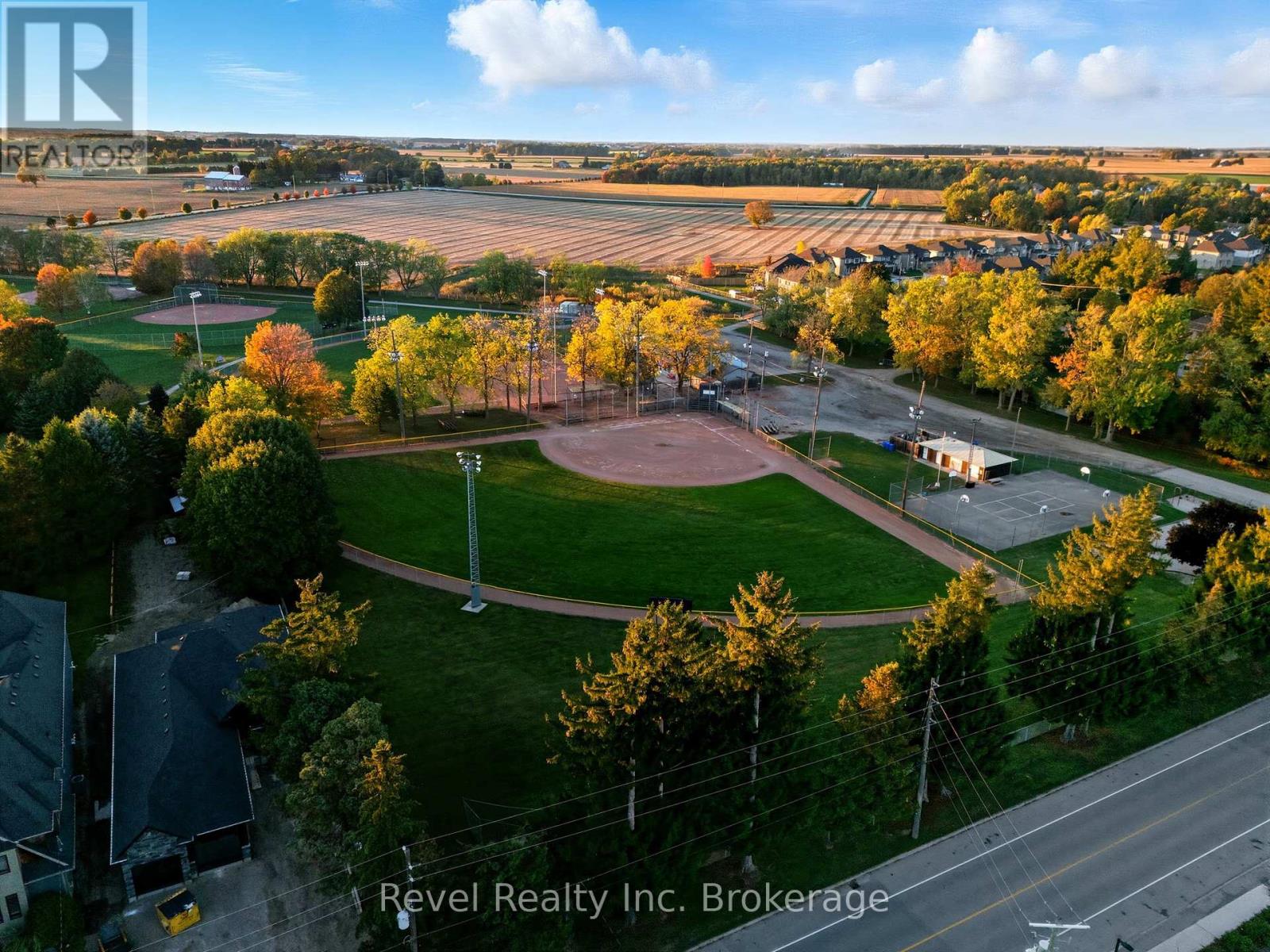87 Blandford Street, East Zorra-Tavistock, Ontario  N0J 1M0 - Photo 47 - X12462863