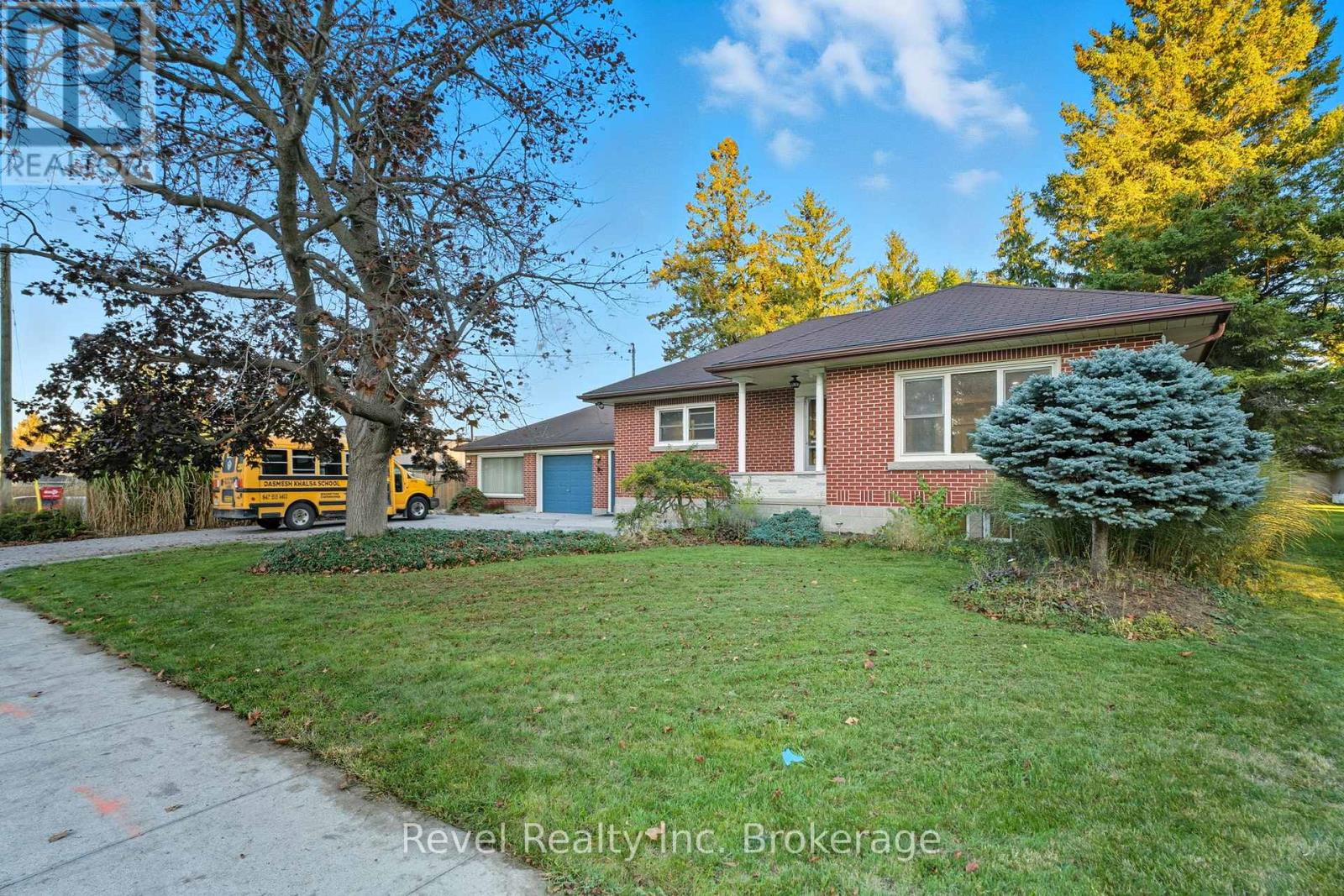 87 Blandford Street, East Zorra-Tavistock, Ontario  N0J 1M0 - Photo 10 - X12462868